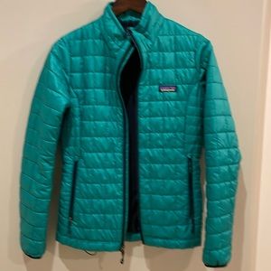 Patagonia Women’s XS, green jacket, excellent condition
